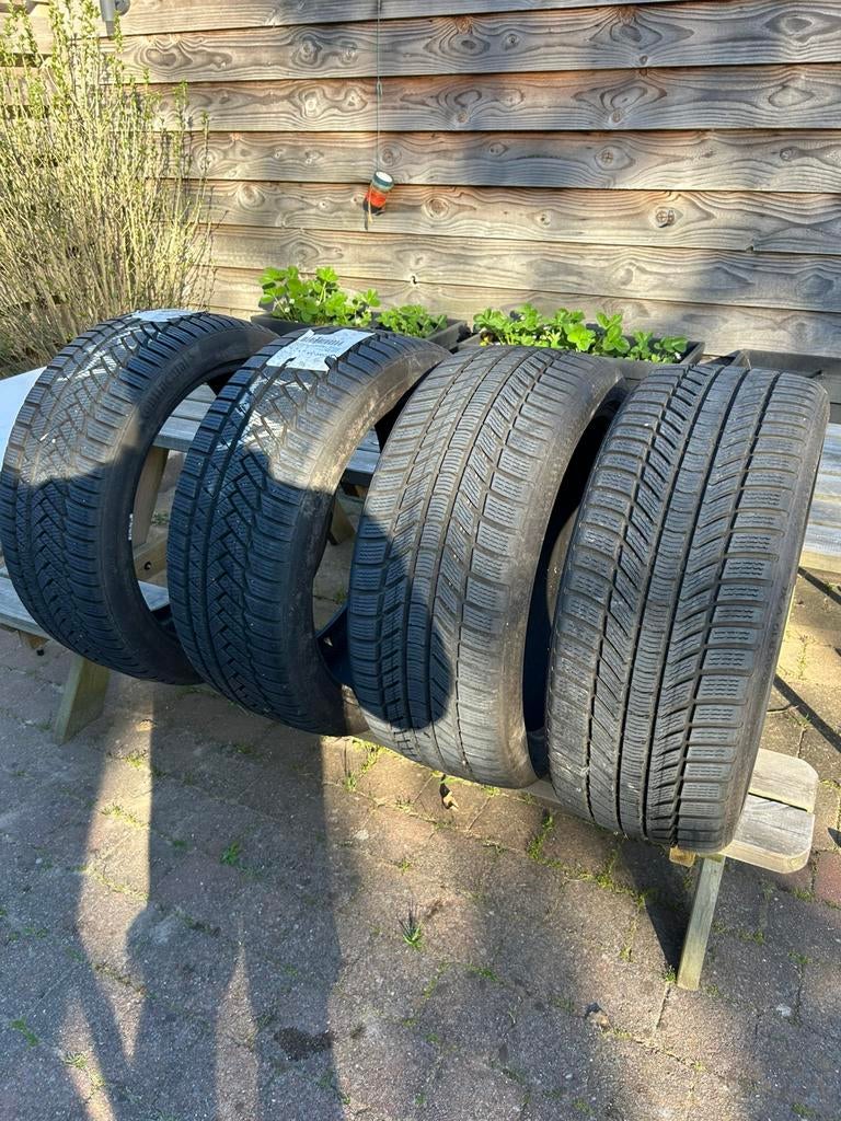 Winterbanden, Auto-onderdelen, Banden en Velgen, Winterbanden, 235 mm, Band(en), Ophalen