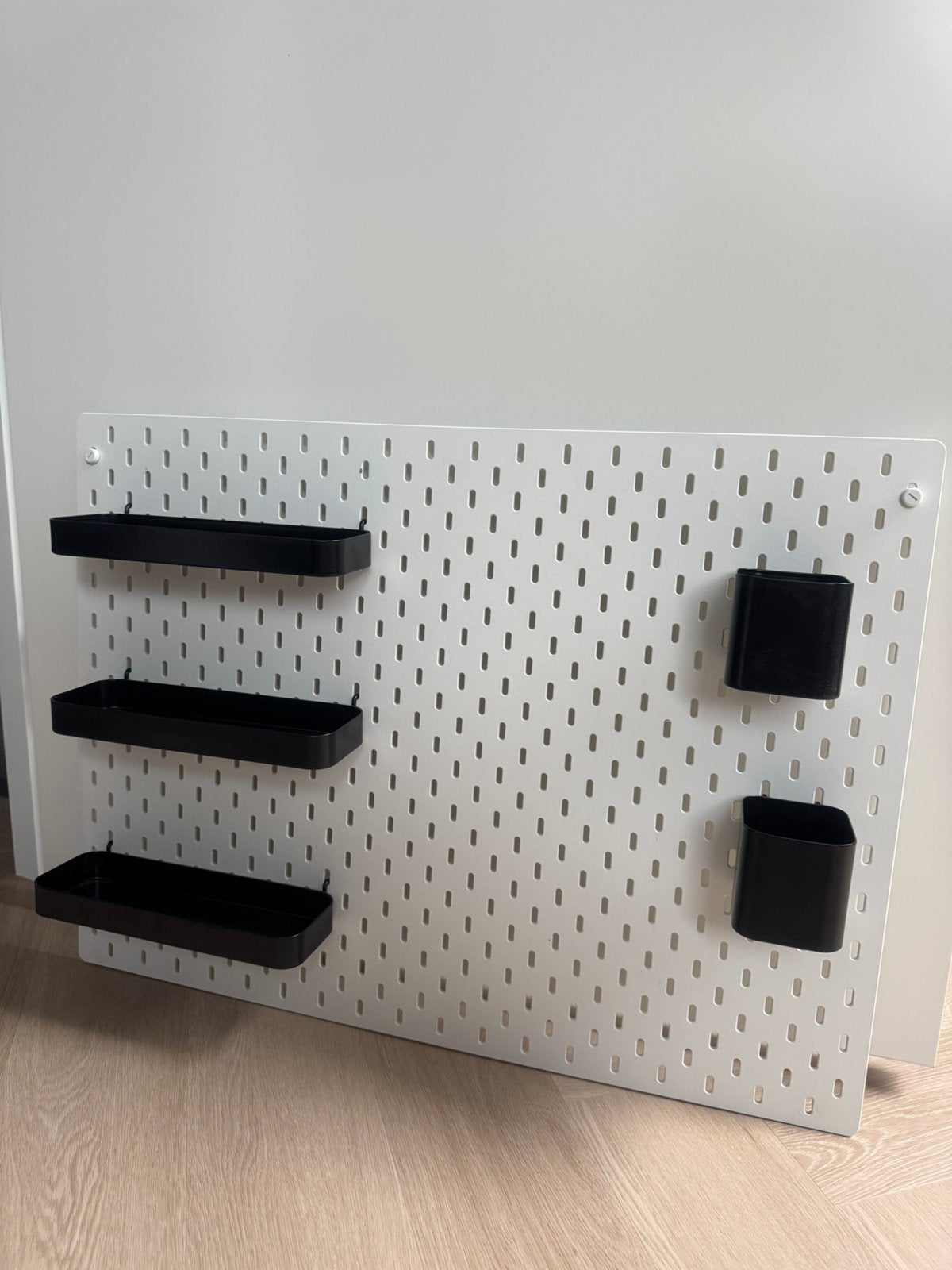 IKEA Skadis Pegboard met accessoires, Ophalen, Zo goed als nieuw