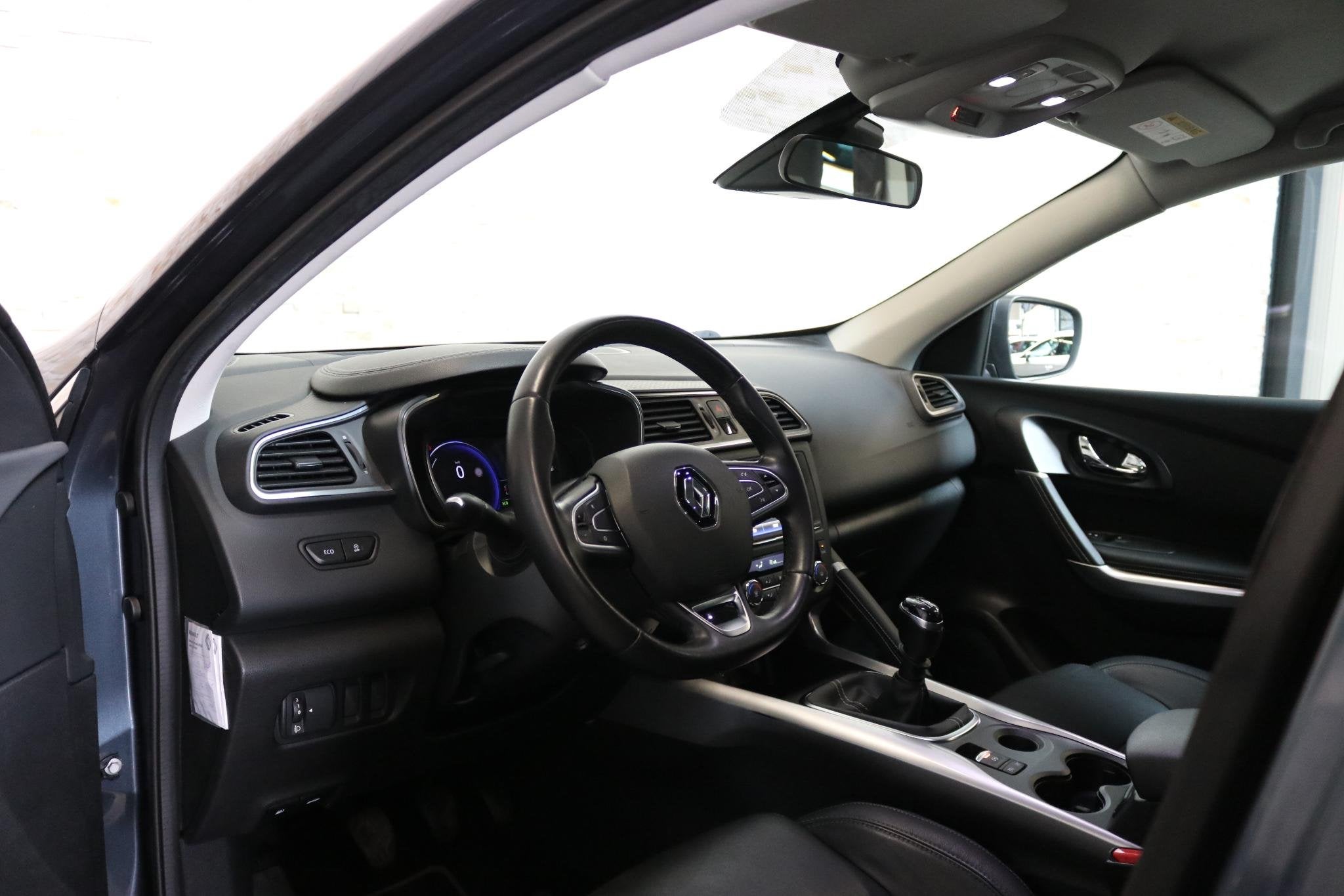 Renault Kadjar 1.2 TCe Bose | CAMERA | TREKHAAK | LEDER | ST, Voorwielaandrijving, Kadjar, Gebruikt, 4 cilinders