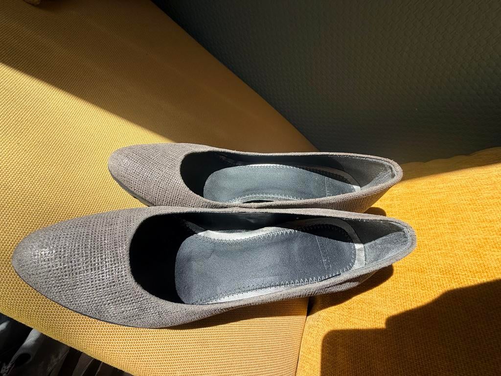 Manfield hakken taupe, Pumps, Bruin, Nieuw, Ophalen of Verzenden