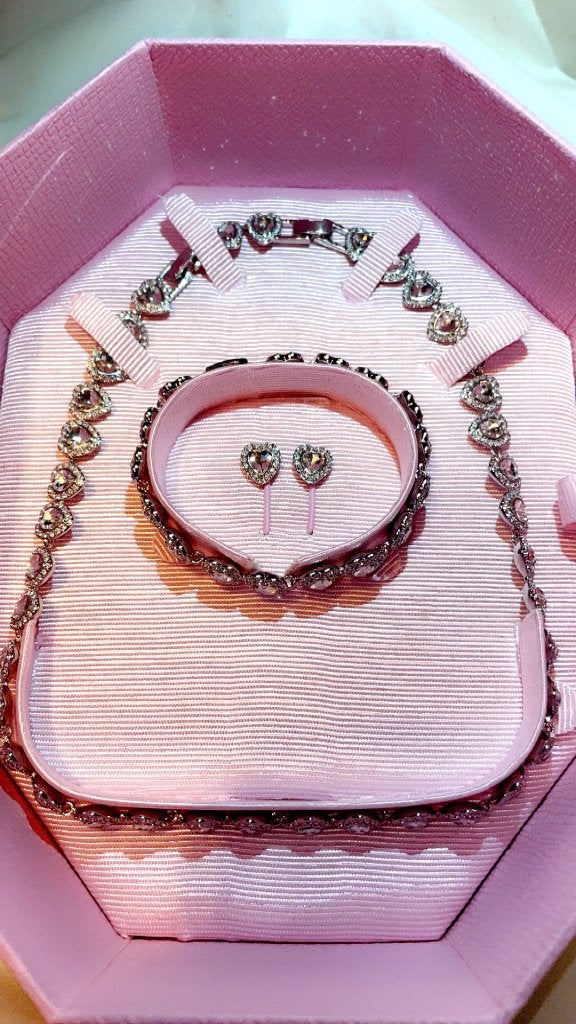 Swarovski Ariana Grande, Overige materialen, Nieuw, Ophalen of Verzenden, Verstelbaar