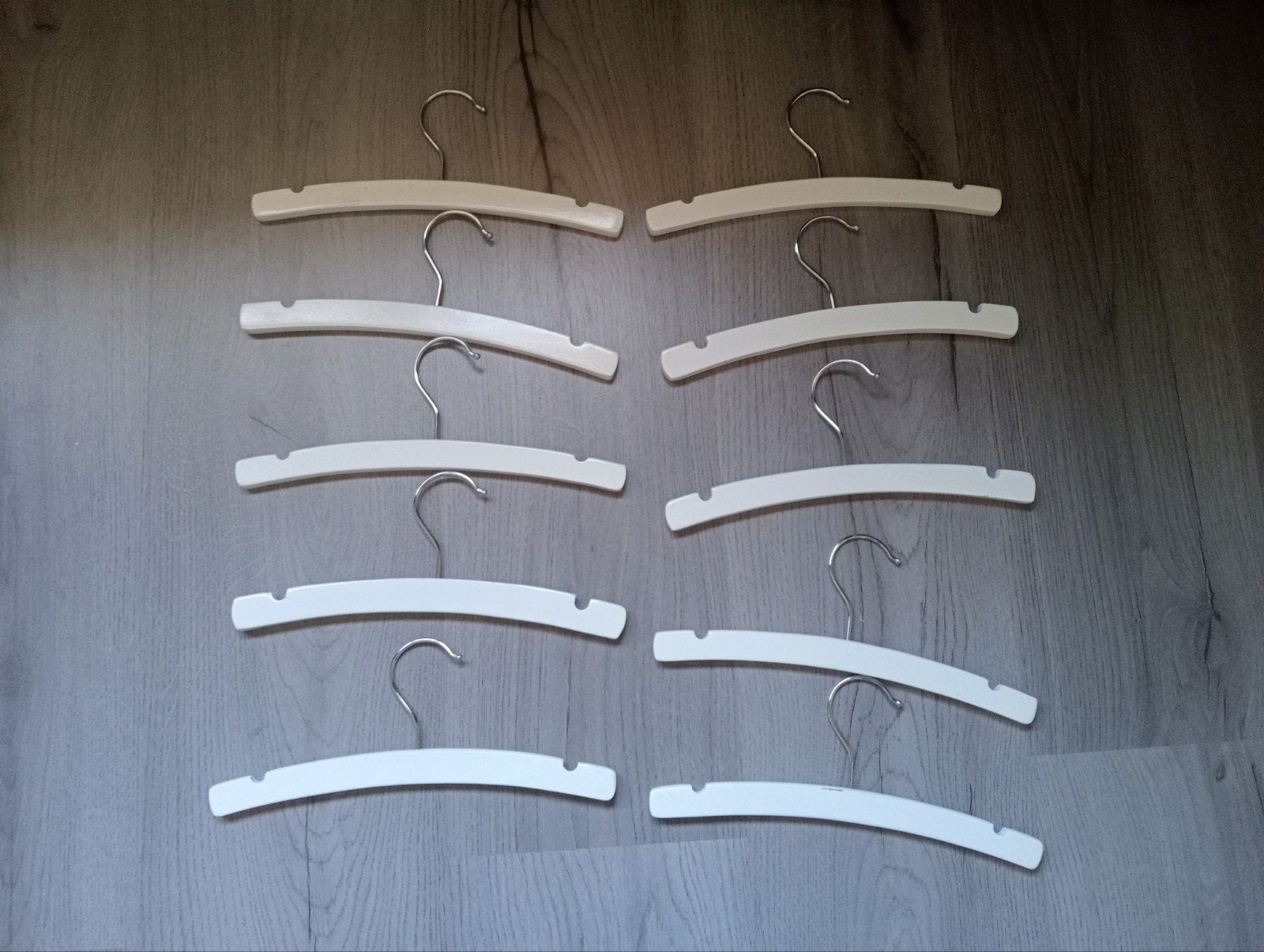 Houten baby kledinghangers, Ophalen