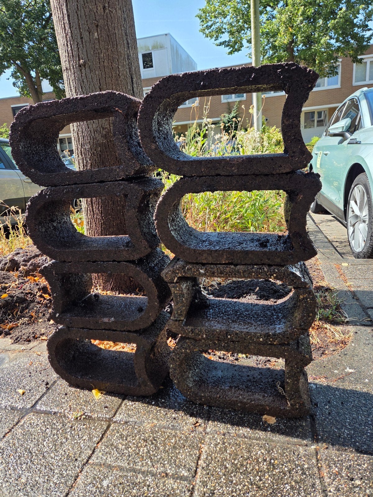 GRATIS Stenen plantenbakken voor tuin of terras, Tuin en Terras, Bloembakken en Plantenbakken, Ophalen, Steen, Gebruikt, Minder dan 60 cm