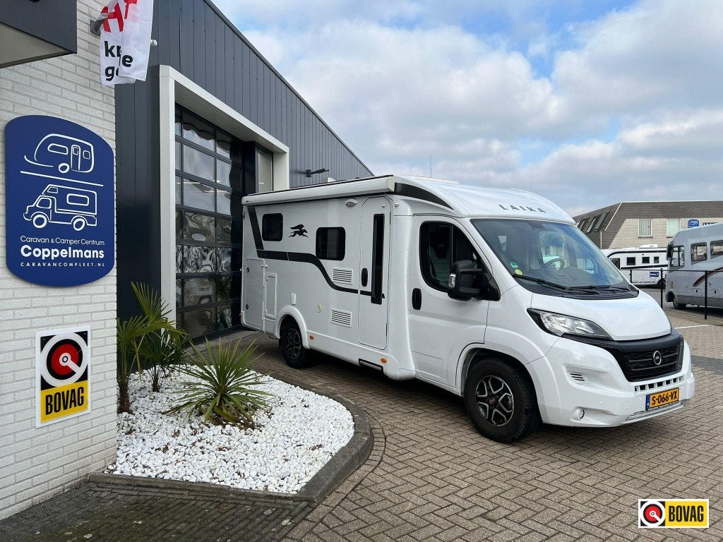 Laika Compact 9 enkele bedden, automaat, 665 lang vol opties, Caravans en Kamperen, Ringverwarming, Fiat, Tot en met 2, 6 tot 7 meter