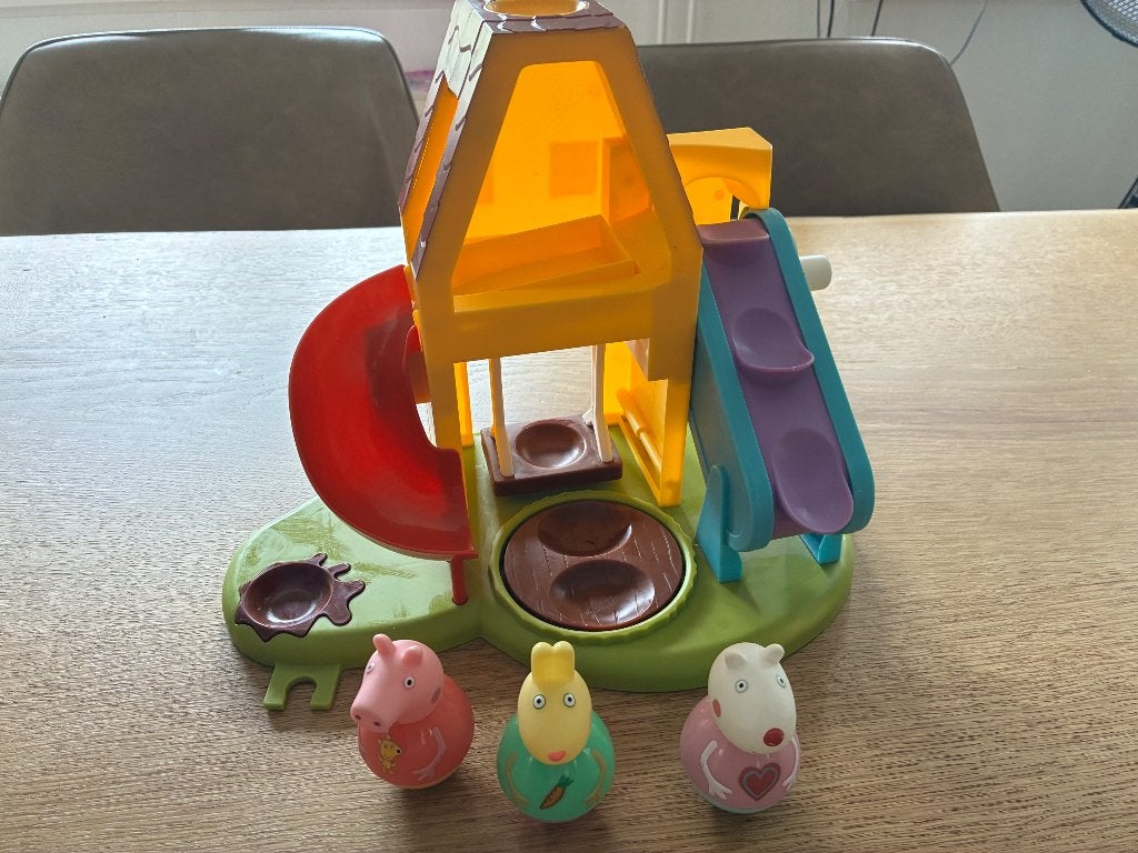 Peppa Pig Weebles Wind & Wobble Huis met 3 figuurtjes, Ophalen of Verzenden, Zo goed als nieuw