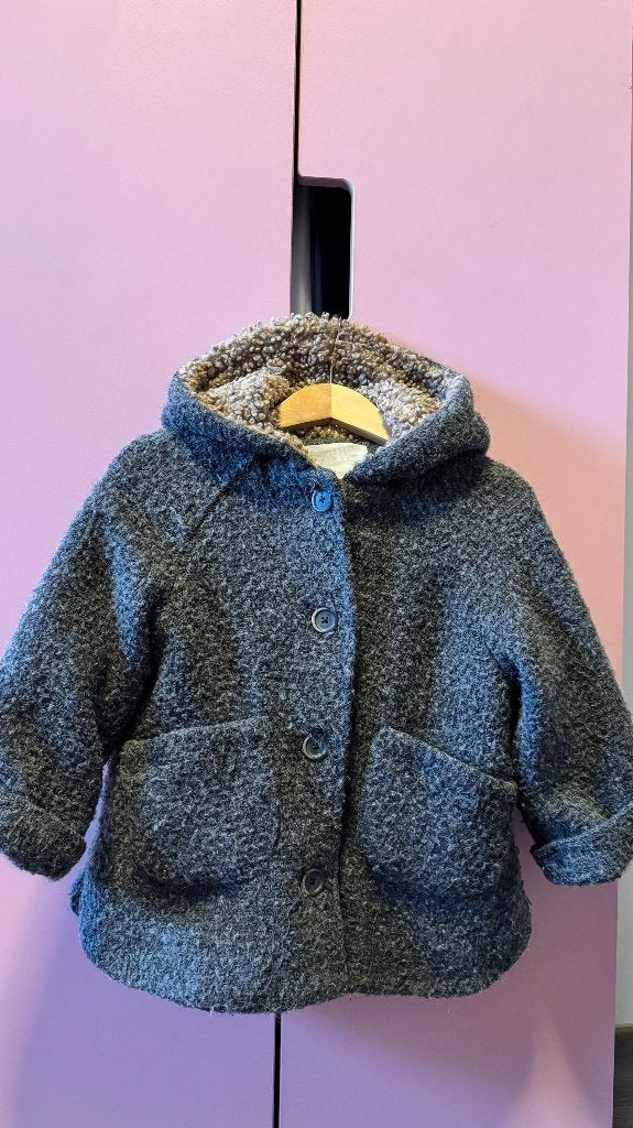 Grijze zara jasje maat 98, Kinderen en Baby's, Kinderkleding | Maat 98, Ophalen, Gebruikt, Jongen of Meisje, Jas