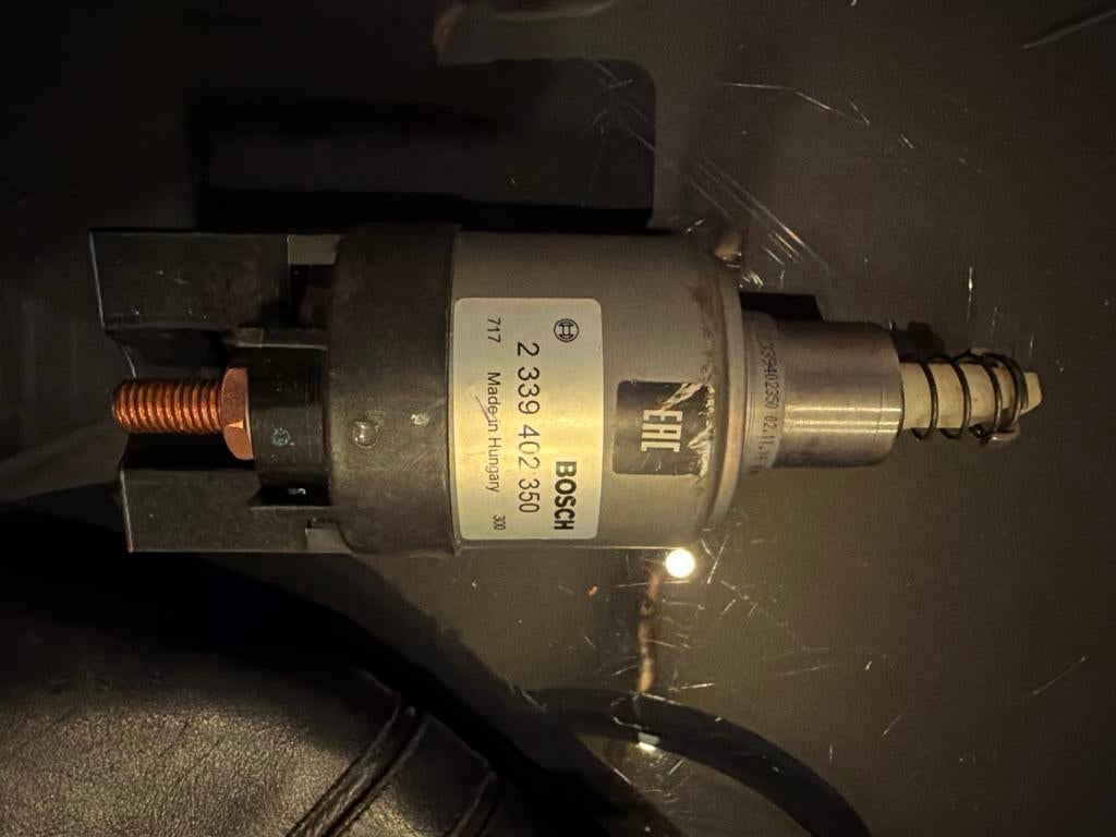 Bosch Magneetschakelaar/Startrelais - 2339 402350 NIEUWSTAAT, Ophalen of Verzenden, Nieuw, Universele onderdelen