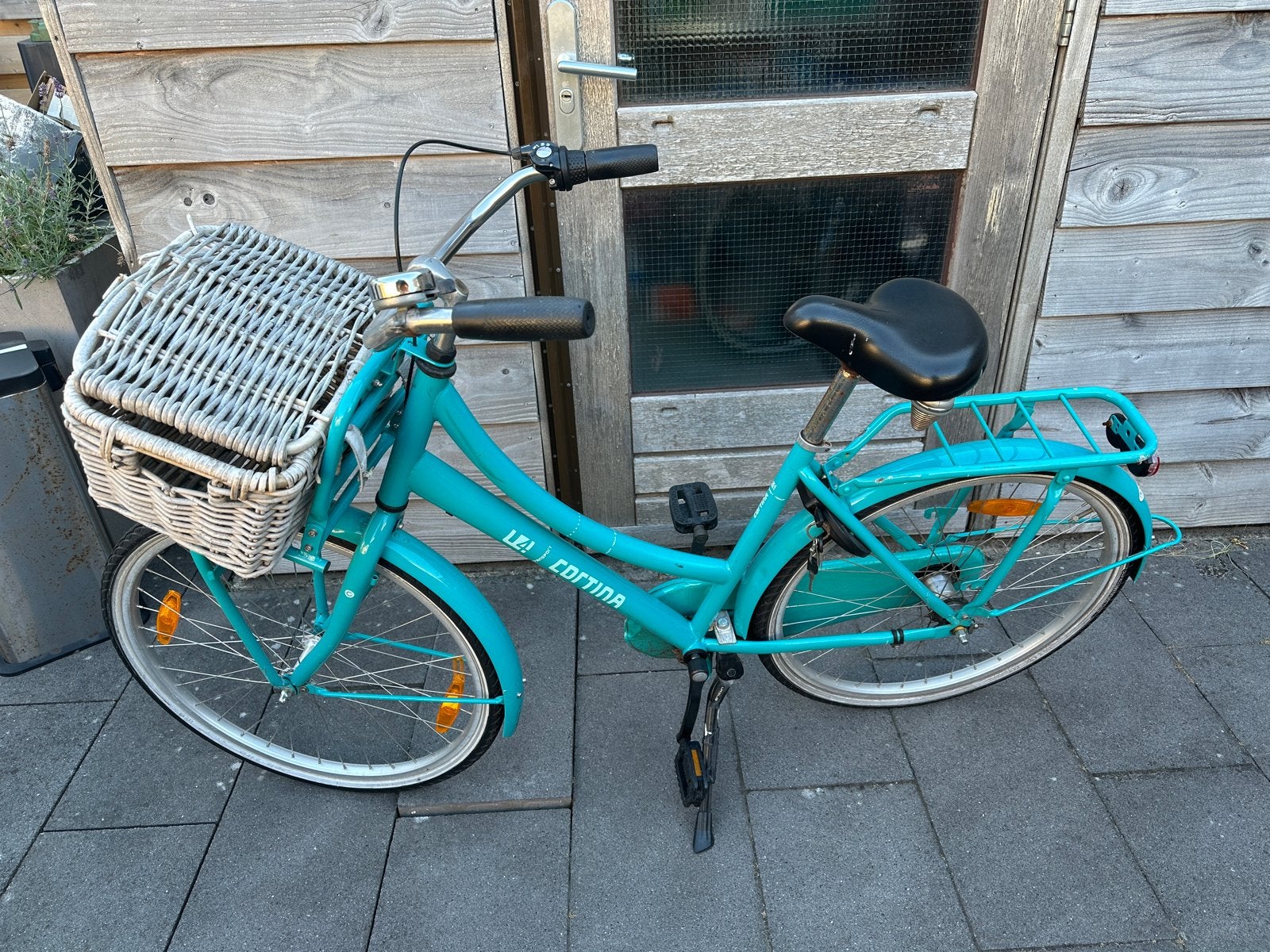 26 inch Cortina fiets met mand, Ophalen, Gebruikt, Velgrem, Versnellingen