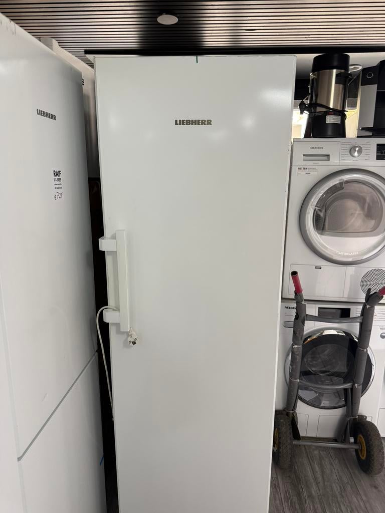 Vrijstand koelkast liebhert K4330-21  390 liter gebruikt, Gebruikt, Minder dan 60 cm, Energieklasse A of zuiniger, Vrijstaand