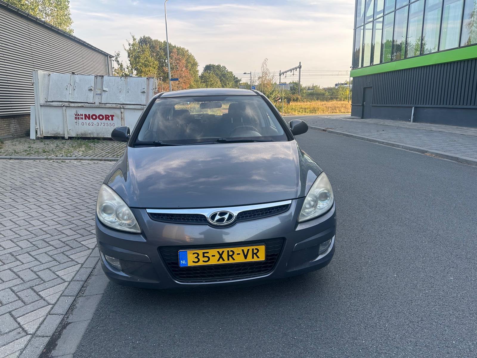 Hyundai i30 1.6 I Cvvt 5DR 2007 Grijs, Voorwielaandrijving, 1591 cc, 4 cilinders, 122 pk