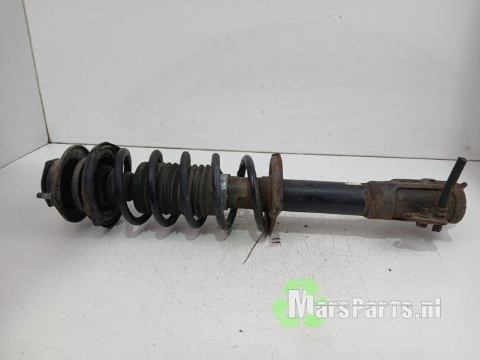 Schokdemperpoot rechts-voor van een Daihatsu Cuore, Gebruikt, Daihatsu, -, -