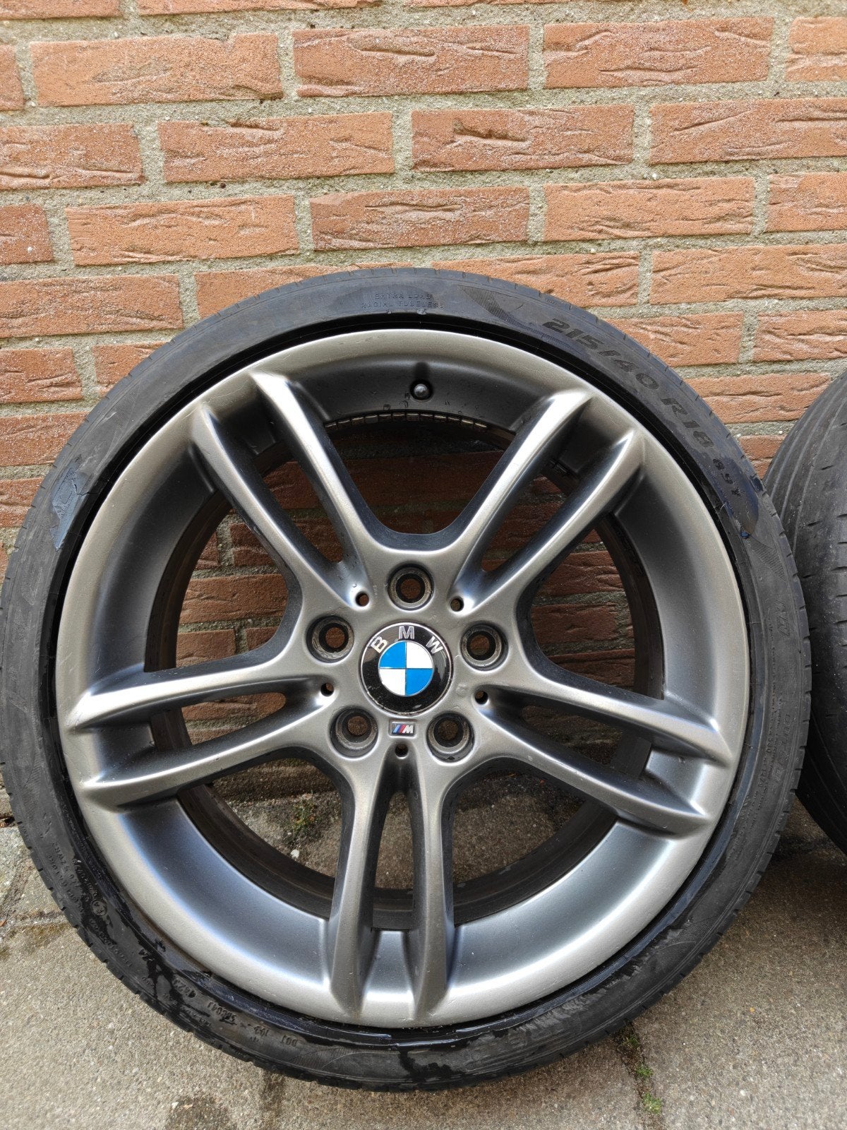 Bmw 1 serie 18 inch breedset m velgen style 261, Ophalen, 18 inch, Gebruikt, Banden en Velgen