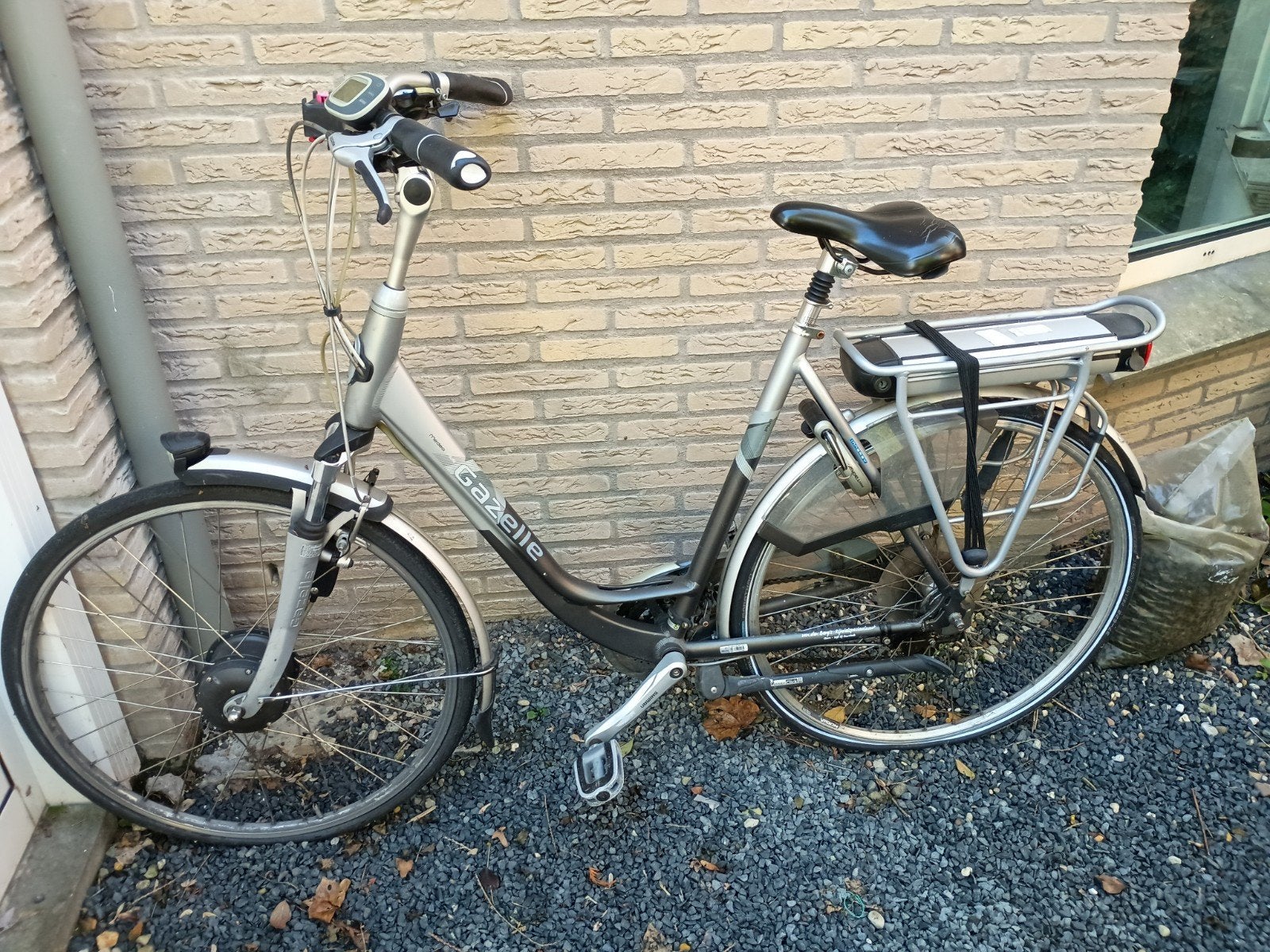 Gazelle Medeo E-bike - Motor defect, voor onderdelen/project, Ophalen, Gebruikt, Gazelle