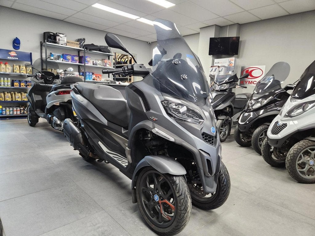 Piaggio MP3 530 HPE EXCLUSIVE 2023 RIJKLAAR GARANTIE, Bedrijf, Overig