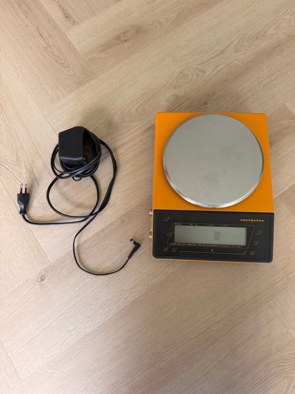 Zeer nauwkeurige Sartorius precisieweegschaal, Ophalen, Zo goed als nieuw, Precisieweegschaal, Minder dan 50 kg