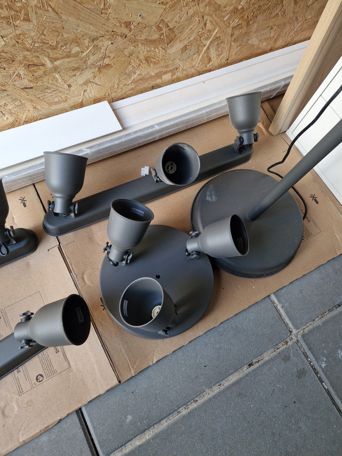 Hektar lampen set (grijs), staande lamp en spots, Ophalen, Gebruikt, Plafondspot of Wandspot