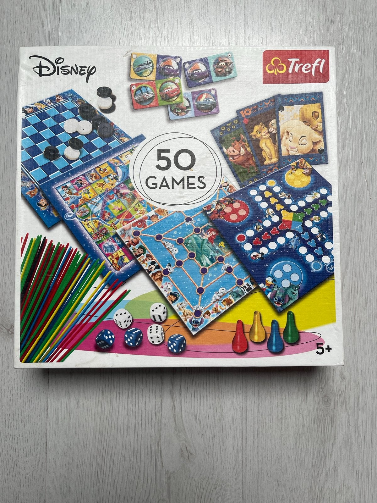 Disney Trefl 50 Spellen Box - Familieplezier, Een of twee spelers, Ophalen of Verzenden, Gebruikt