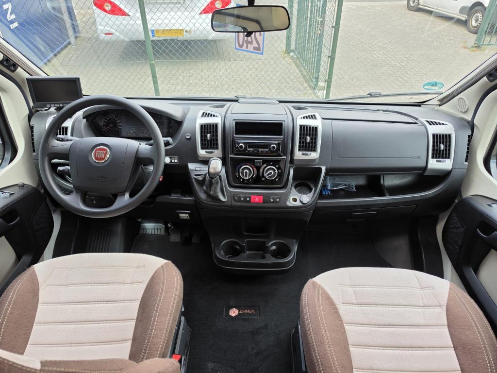 Laika Ecovip 309 Automaat,150pk Enkele bedden diesel kachel, Caravans en Kamperen, Campers, Automaat, Luifel, Ringverwarming, Fiat