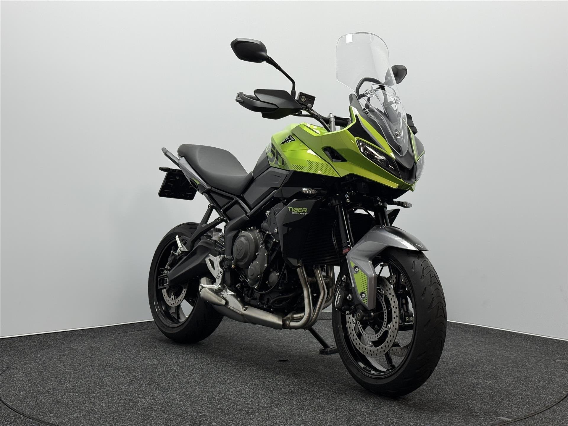 Triumph Tiger 660, Motoren, Bedrijf, Handgeschakeld, 12 t/m 35 kW, Toermotor