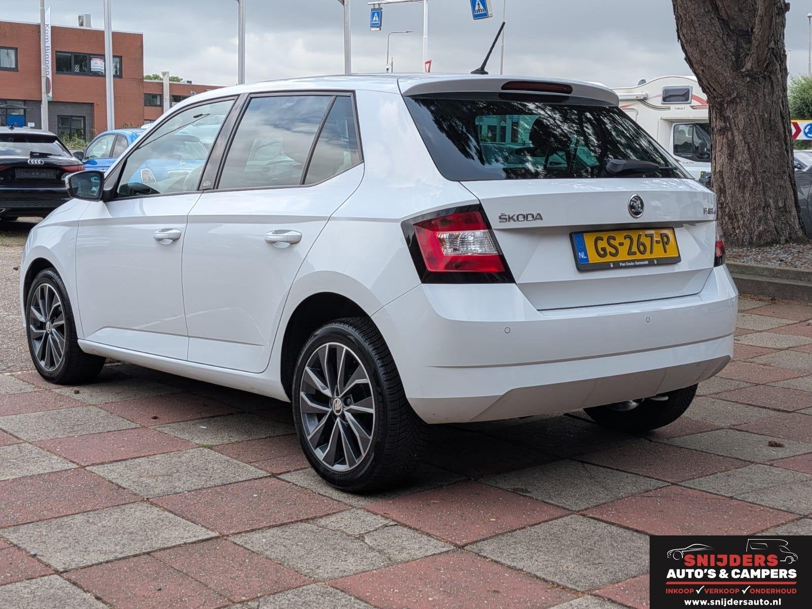 Skoda Fabia 1.2 TSI PDC stoelverwarming, Auto's, Euro 6, 4 cilinders, Wit, Origineel Nederlands