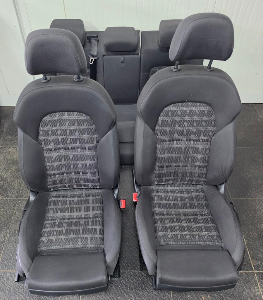 Audi a4 B8 avant interieur, Auto-onderdelen, Interieur en Bekleding, Ophalen, Audi, Audi, X
