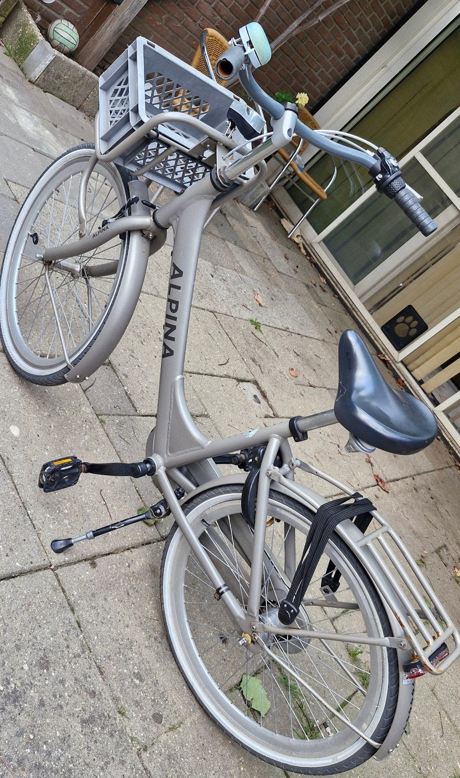 Alpina fiets met lage instap en mandje 26 inch, Fietsen en Brommers, Terugtraprem, Minder dan 47 cm, Ophalen, Overige merken