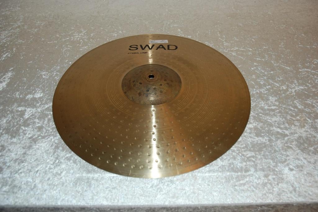 Swad medium crash bekken 1521gr  18 inch  <26260455>, Gebruikt, ., Drums of Percussie, Ophalen of Verzenden