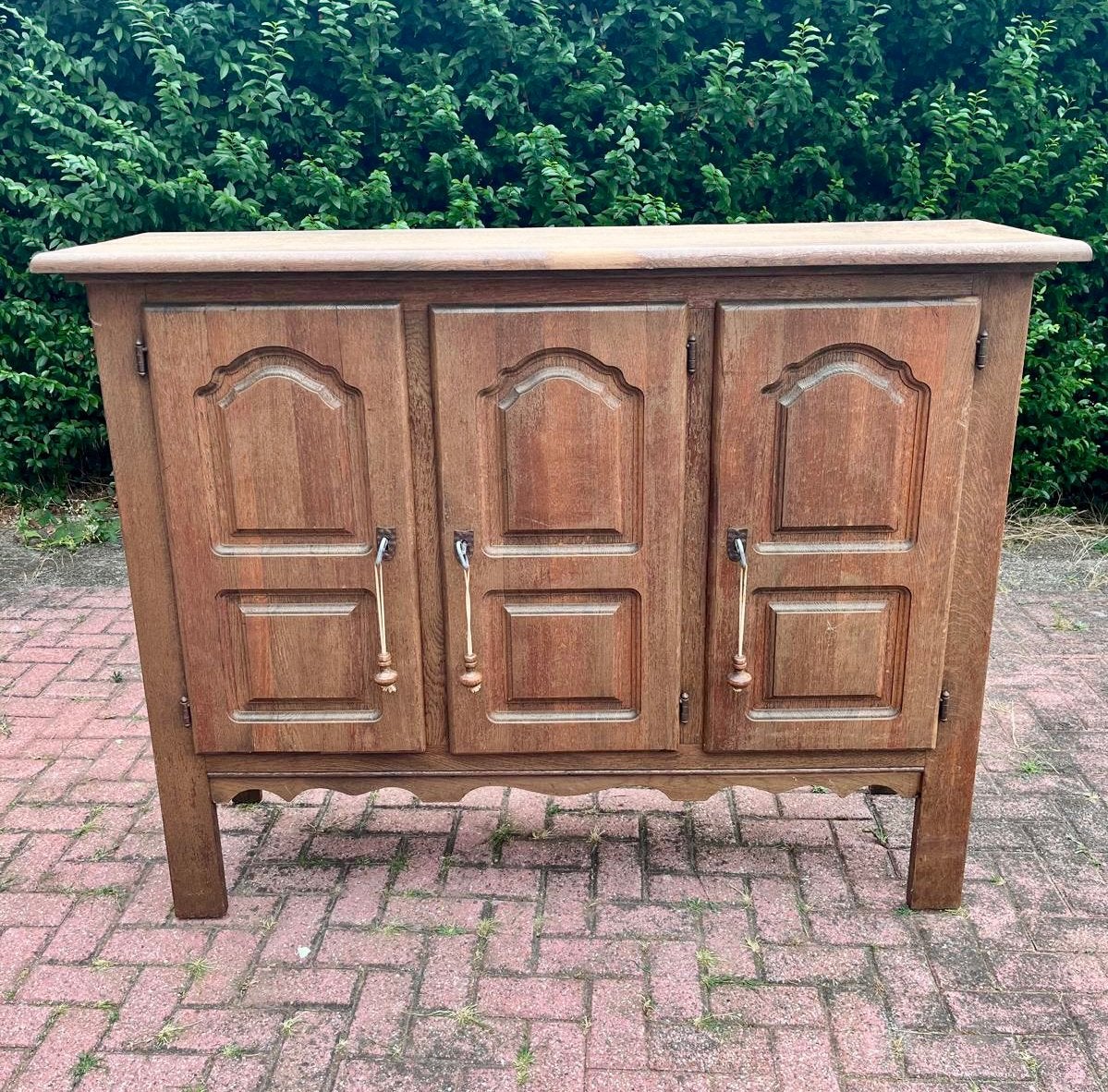 Eiken dressoir / lage buffetkast - ook leuk in andere kleur, Huis en Inrichting, Ophalen, Gebruikt