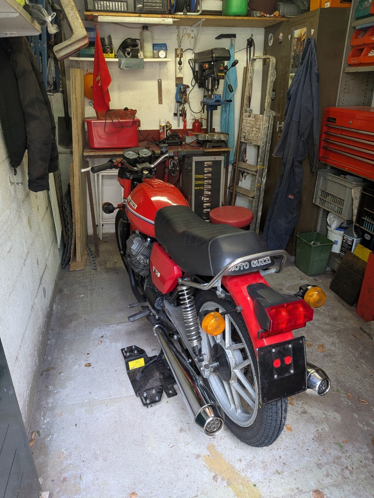 Moto Guzzi V50