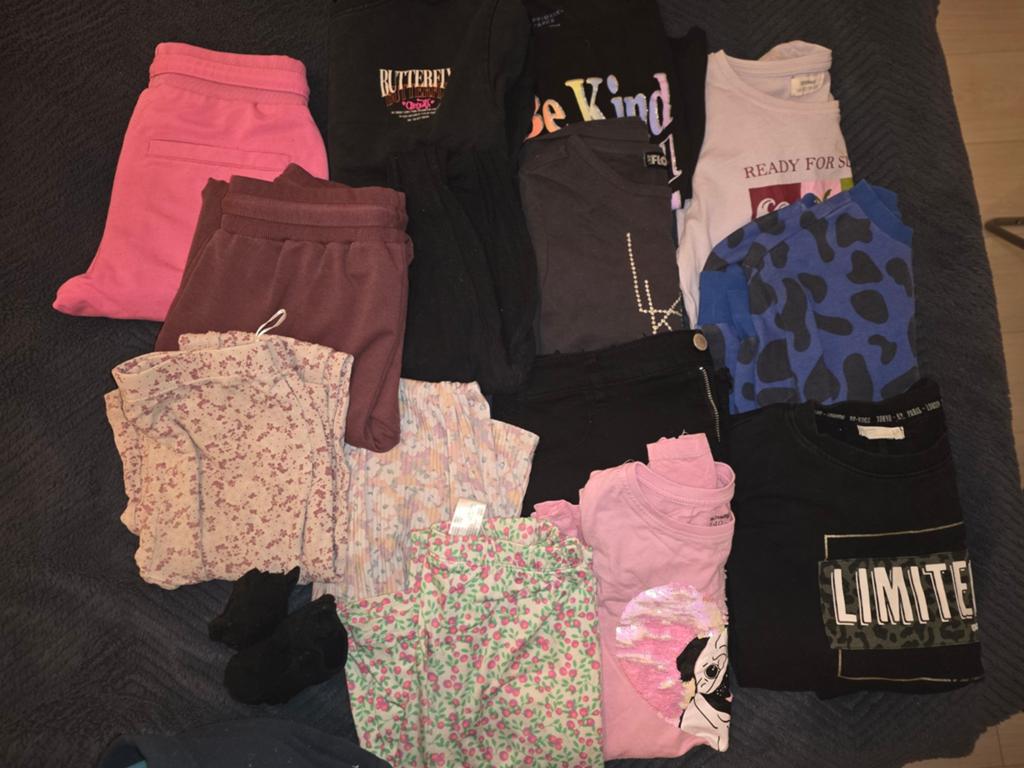 GRATIS meisjeskleding 134 t/m 152., Kinderen en Baby's, Kinderkleding | Maat 140, Ophalen of Verzenden, Gebruikt, Meisje, Overige typen
