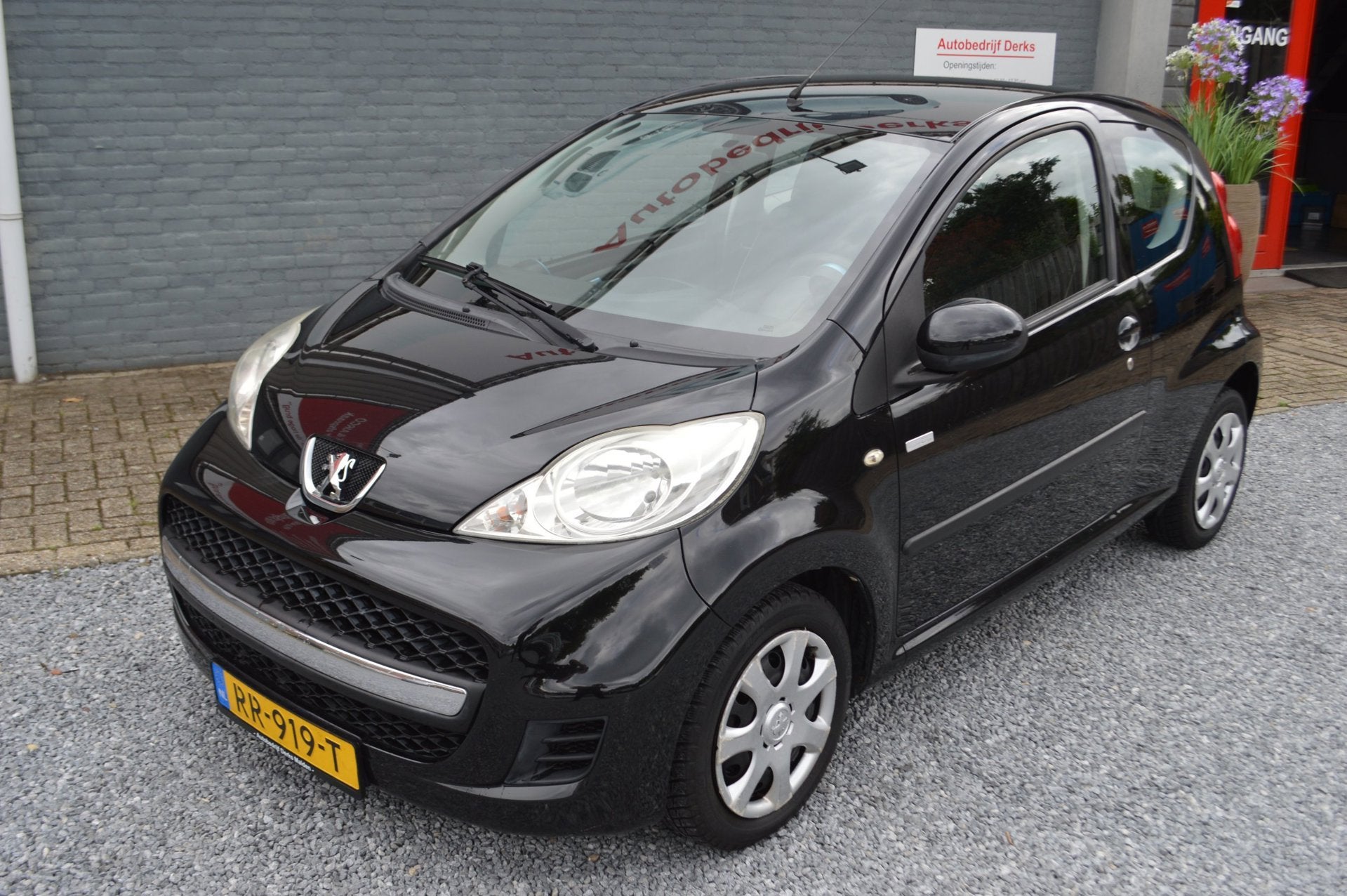 Peugeot 107 1.0-12V XR Airco Stuurbekrachtiging Jaar Garanti, Voorwielaandrijving, Stof, Gebruikt, 4 stoelen