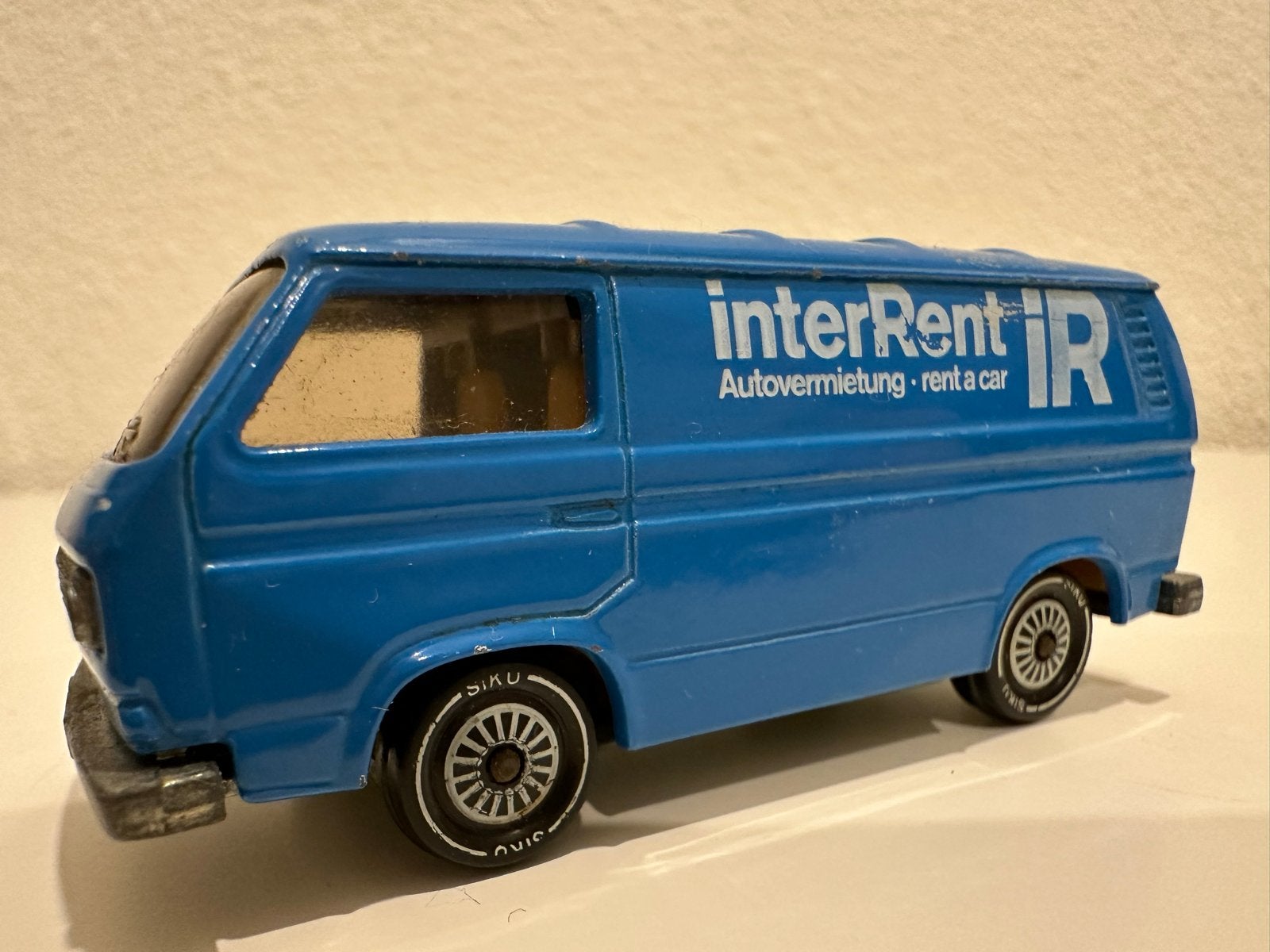 Siku 1331 Volkswagen Transporter Jaren '80 - Zeer Goede Staa, Ophalen of Verzenden, Zo goed als nieuw, Bus of Vrachtwagen, SIKU