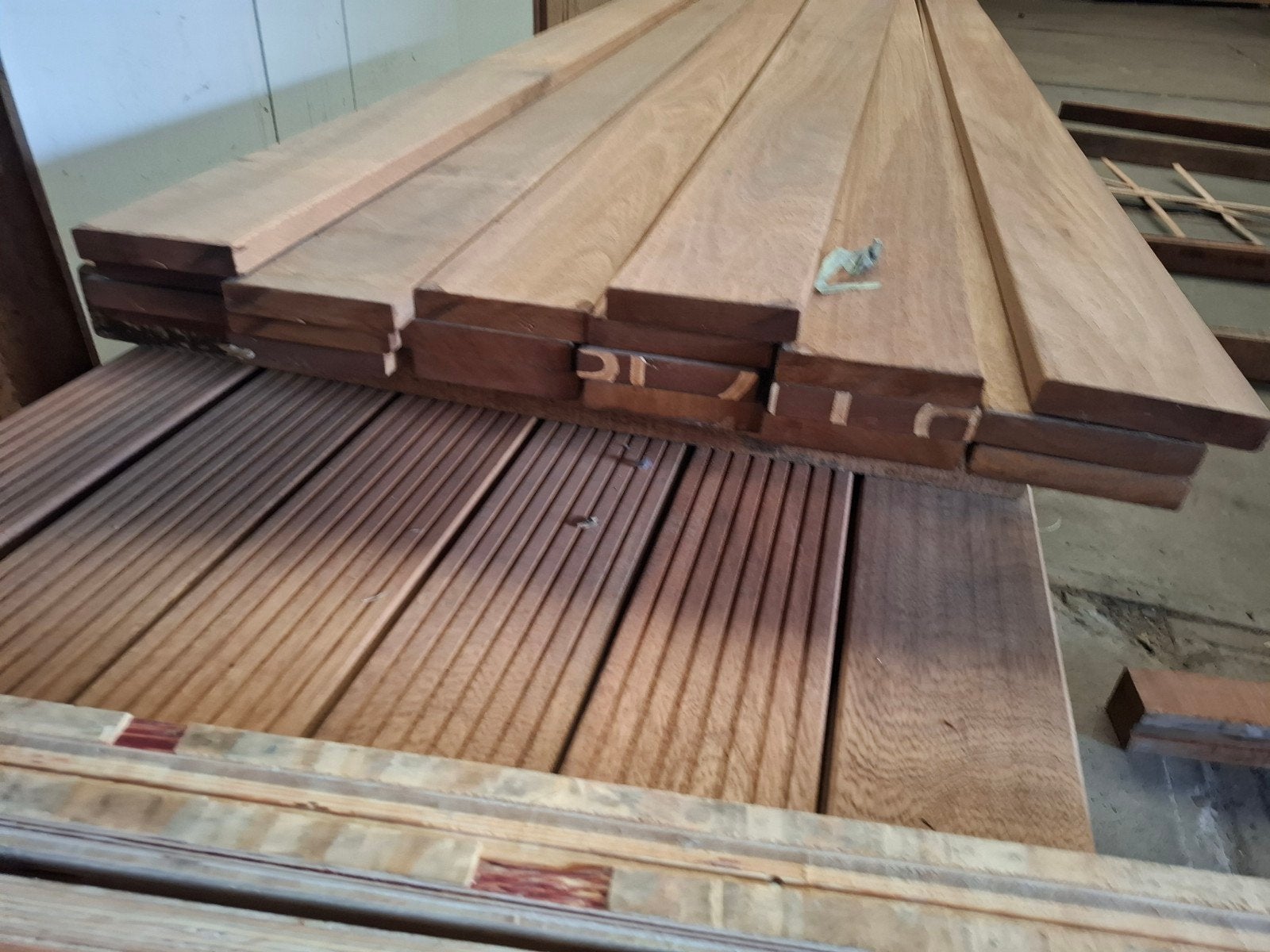 20 st hardhout vlonderplanken 495x14x2.5 cm bezorgen mogelij, Tuin en Terras, Ophalen, Nieuw, A, Hout