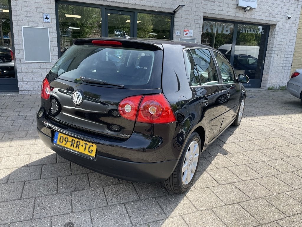 Volkswagen Golf 1.6 FSI Sportline 5Drs Beurt Nw APK, Voorwielaandrijving, 1195 kg, Gebruikt, 4 cilinders