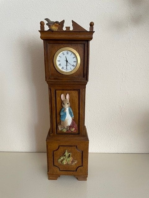 Beatrix Potter Peter Rabbit Klok, 25 cm hoog, Border Fine A., Ophalen of Verzenden, Zo goed als nieuw, Dier