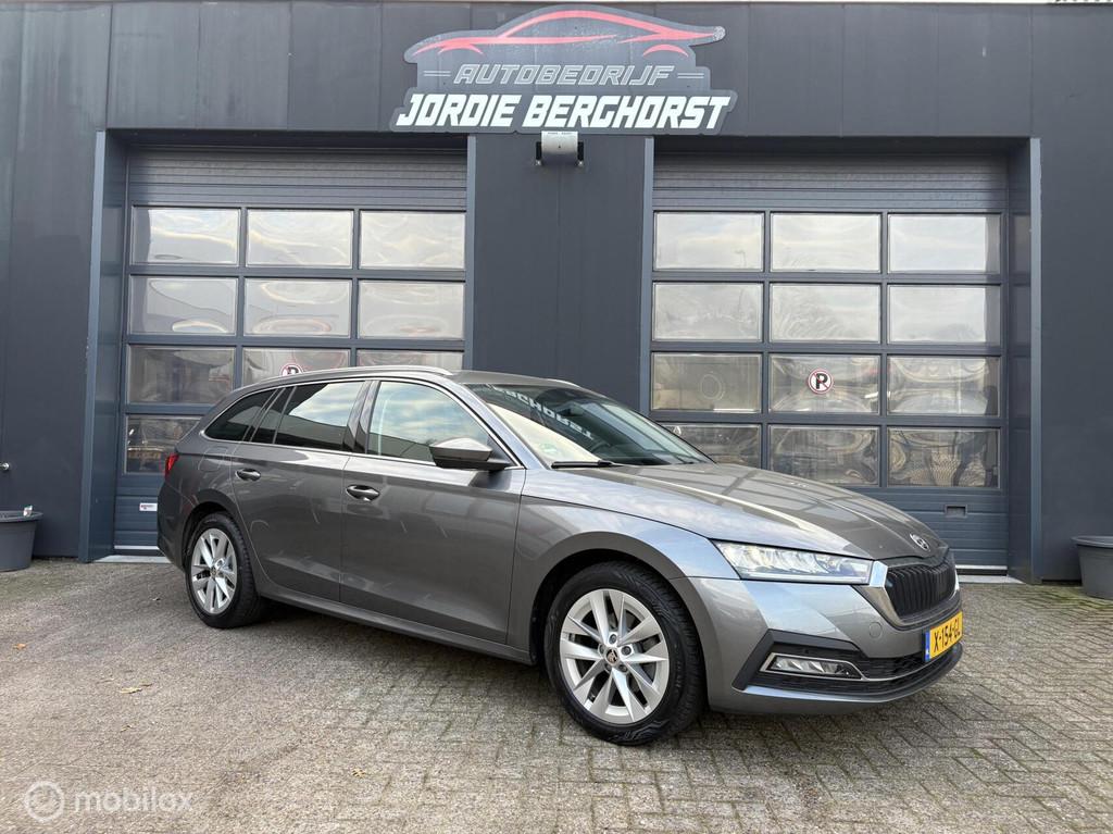 Skoda Octavia Combi 1.0 TSI Business Edition, Auto's, Skoda, Voorwielaandrijving, Gebruikt, Euro 6, Origineel Nederlands