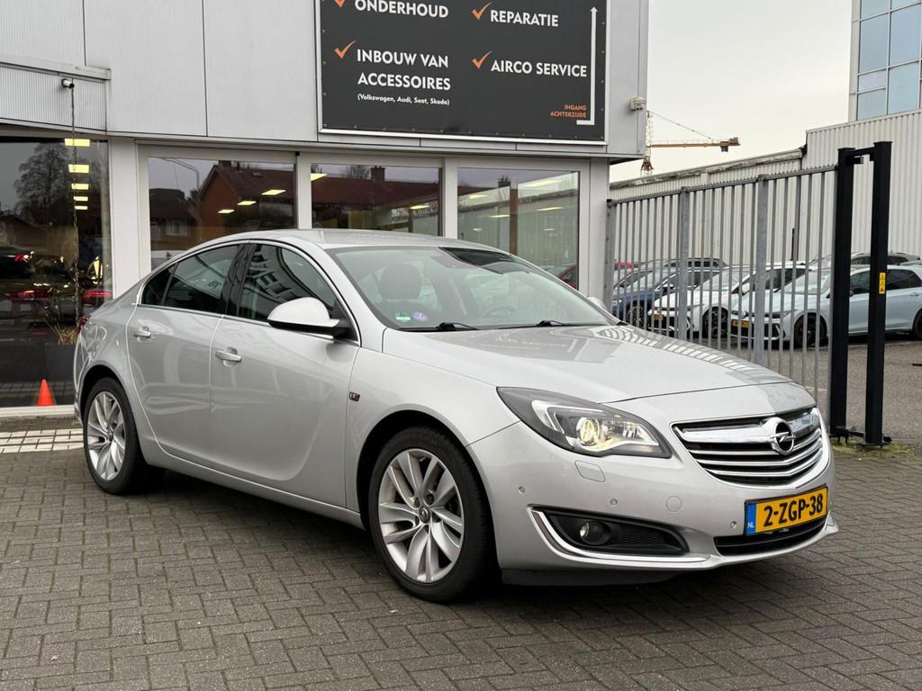 Opel Insignia 1.6 T Cosmo Automaat - Navigatie, Euro 5, Gebruikt, Zwart, 4 cilinders