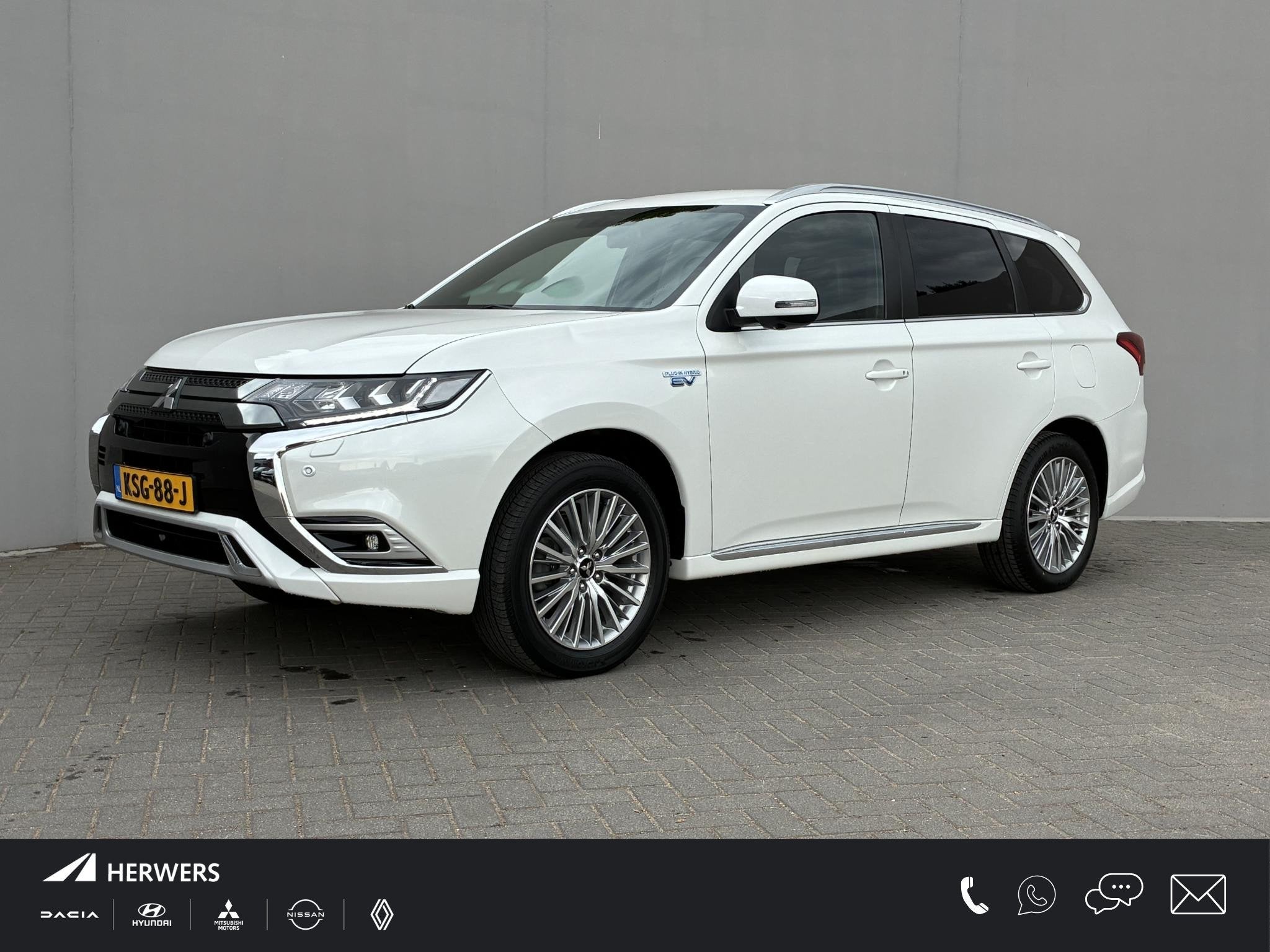 Mitsubishi Outlander 2.4 PHEV Instyle / Elektrische achterkl