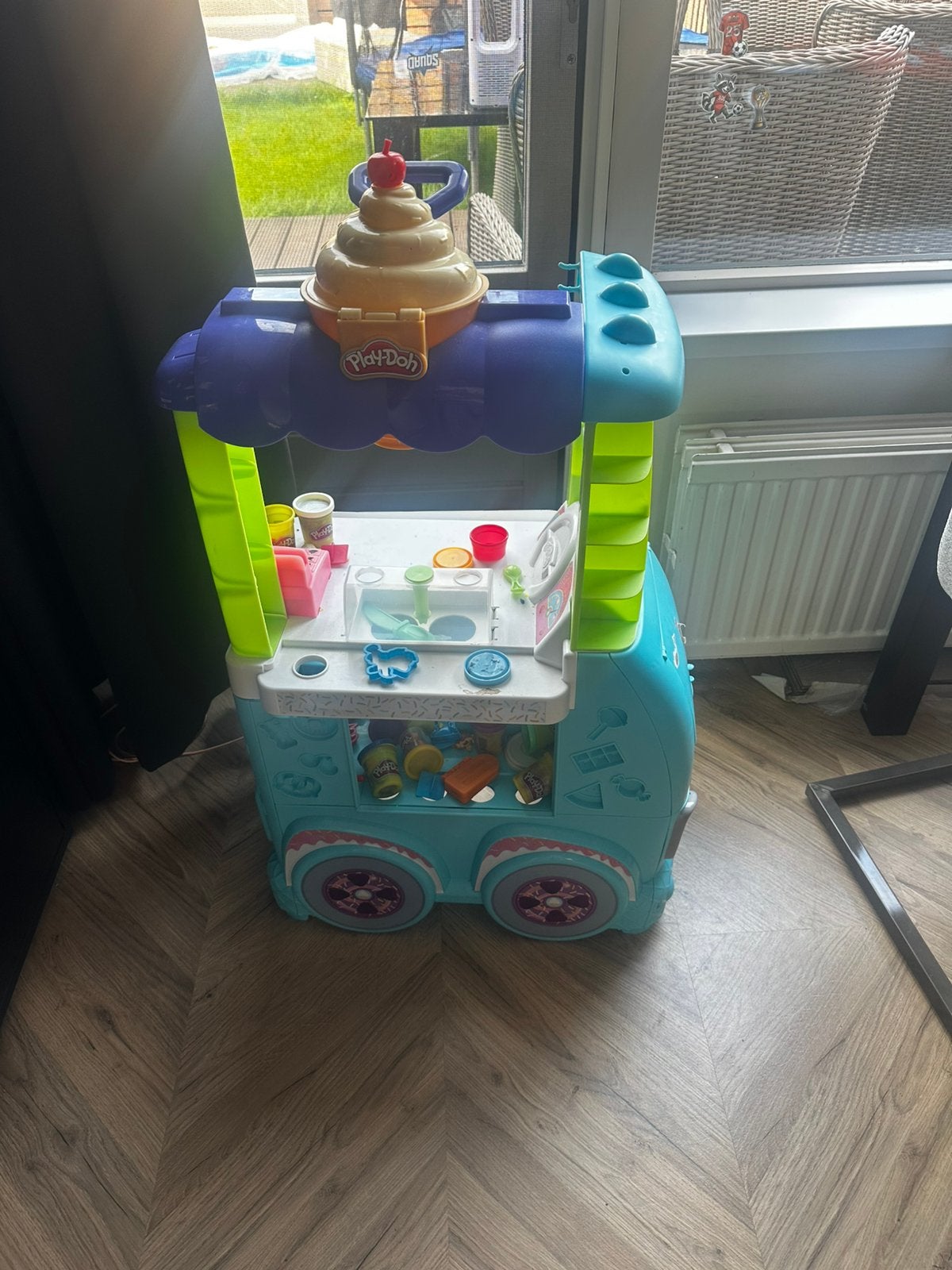Playdoh ijswagen inclusief veel vormpjes, Ophalen, Gebruikt, Jongen of Meisje