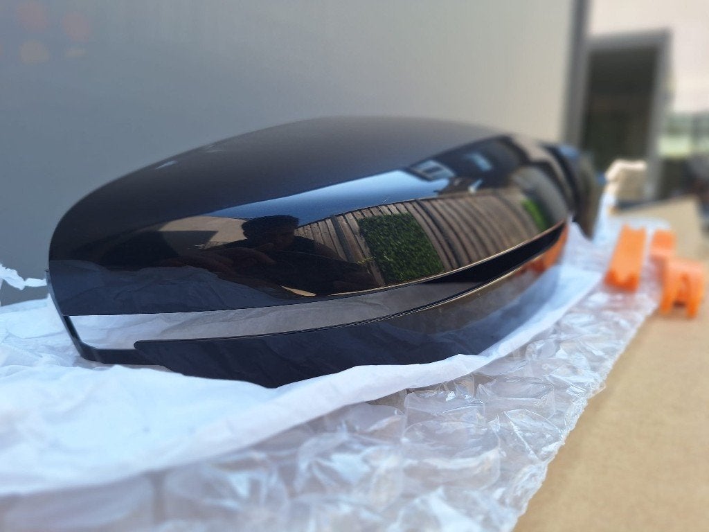 Origineel BMW spiegelkappen CarbonSchwarz (diep donkerblauw), Ophalen, Voor, Nieuw, Bumper
