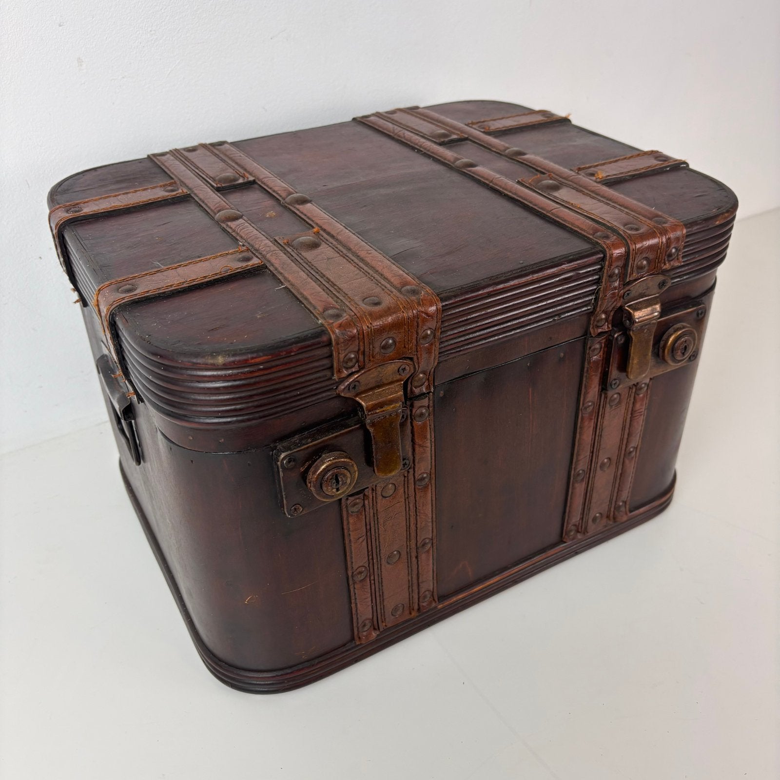 Houten reis kist / opbergkist Victoriaanse stijl, 20e eeuw, Ophalen of Verzenden, Zo goed als nieuw, Minder dan 50 cm