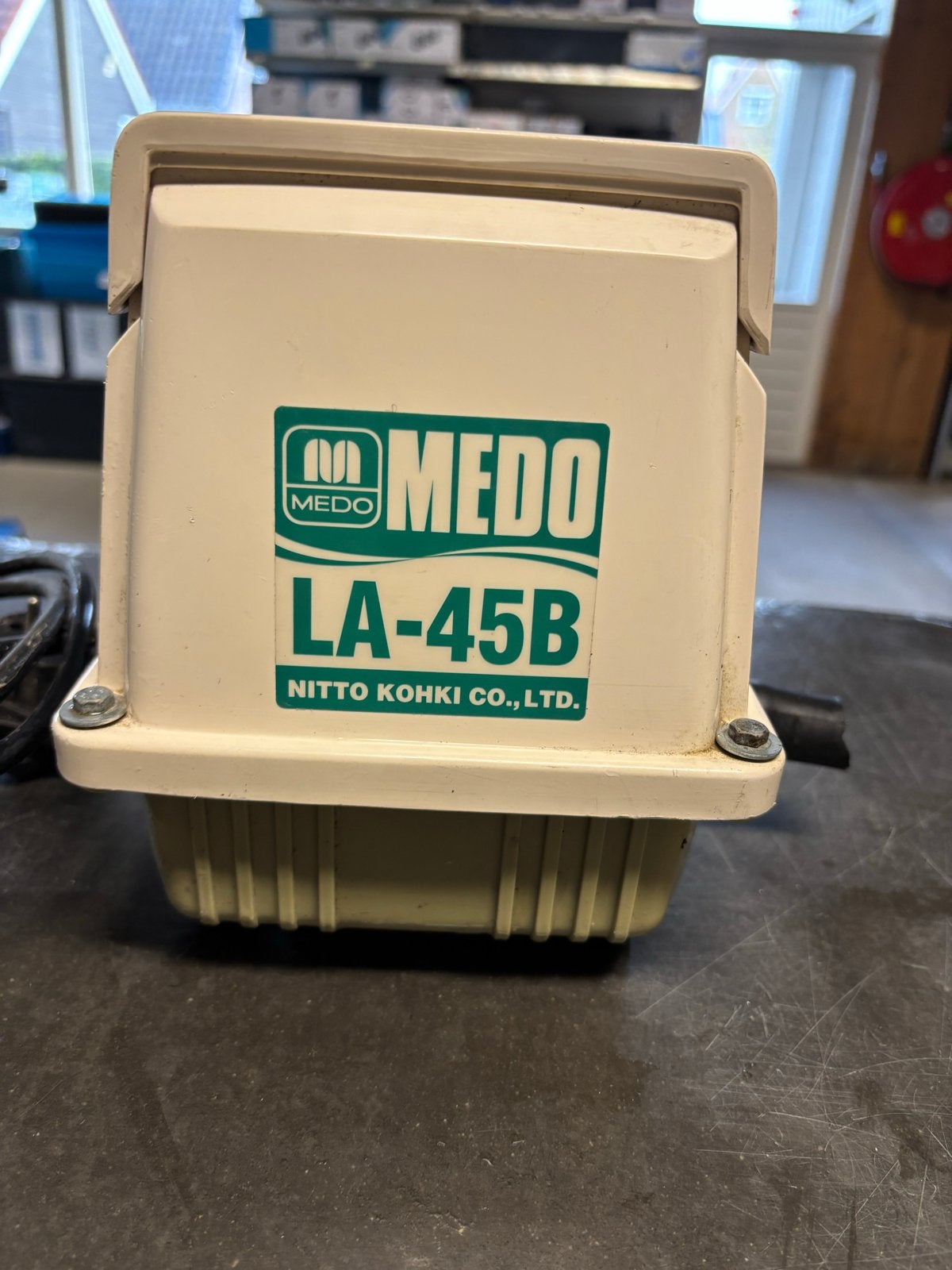 MEDO LA-45B Luchtpomp, Ophalen of Verzenden, Gebruikt, Overige typen