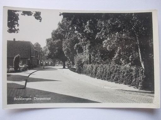 P252 Beekbergen - Dorpsstraat, Verzenden, 1940 tot 1960, Ongelopen, Gelderland