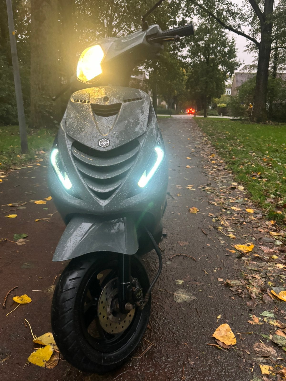 Piaggio zip 50 cc, Fietsen en Brommers, Ophalen, Zip, Zo goed als nieuw, Benzine