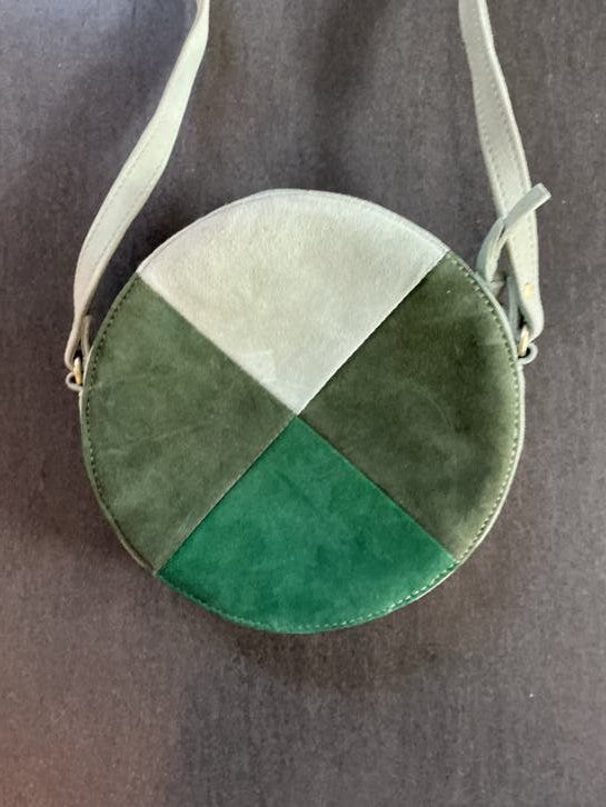 Sissy-Boy ronde suède tas - Groen patchwork - nieuwstaat, Ophalen of Verzenden, Zo goed als nieuw, Groen, Schoudertasje