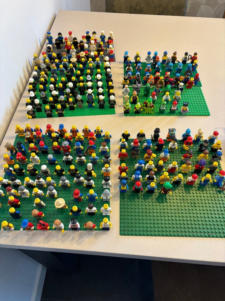 Grote LEGO partij; ca. 45 kilo + 280 poppetjes/minifiguren!, Kinderen en Baby's, Speelgoed | Duplo en Lego, Ophalen, Gebruikt