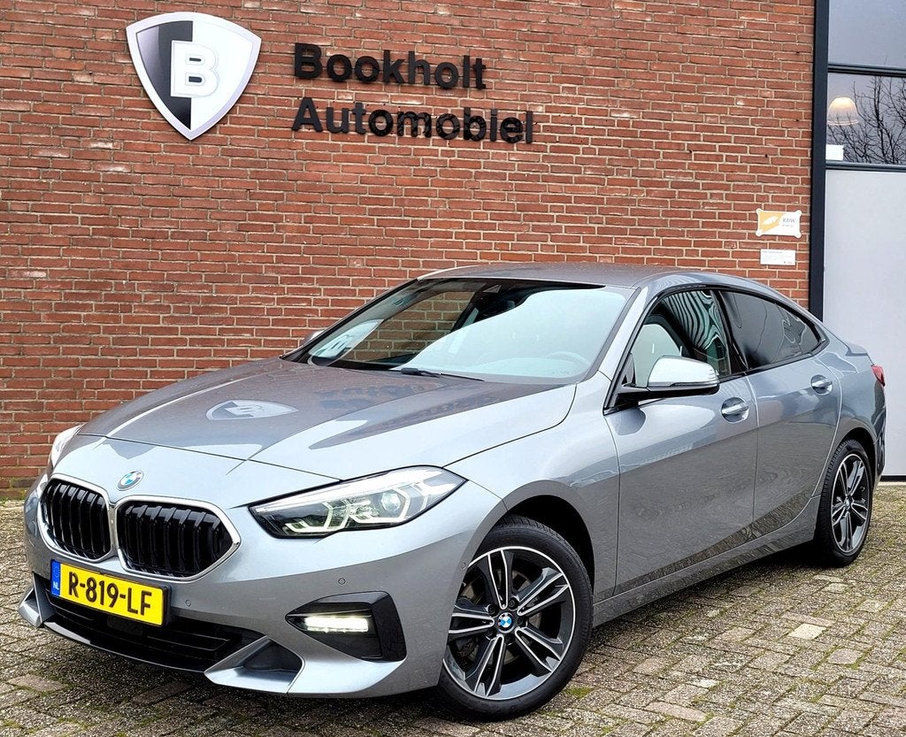 BMW 2-serie Gran Coupé 218i Sport-Line Camera, HiFi, Tr.haa, Auto's, BMW, 136 pk, Gebruikt, 1350 kg, Bedrijf