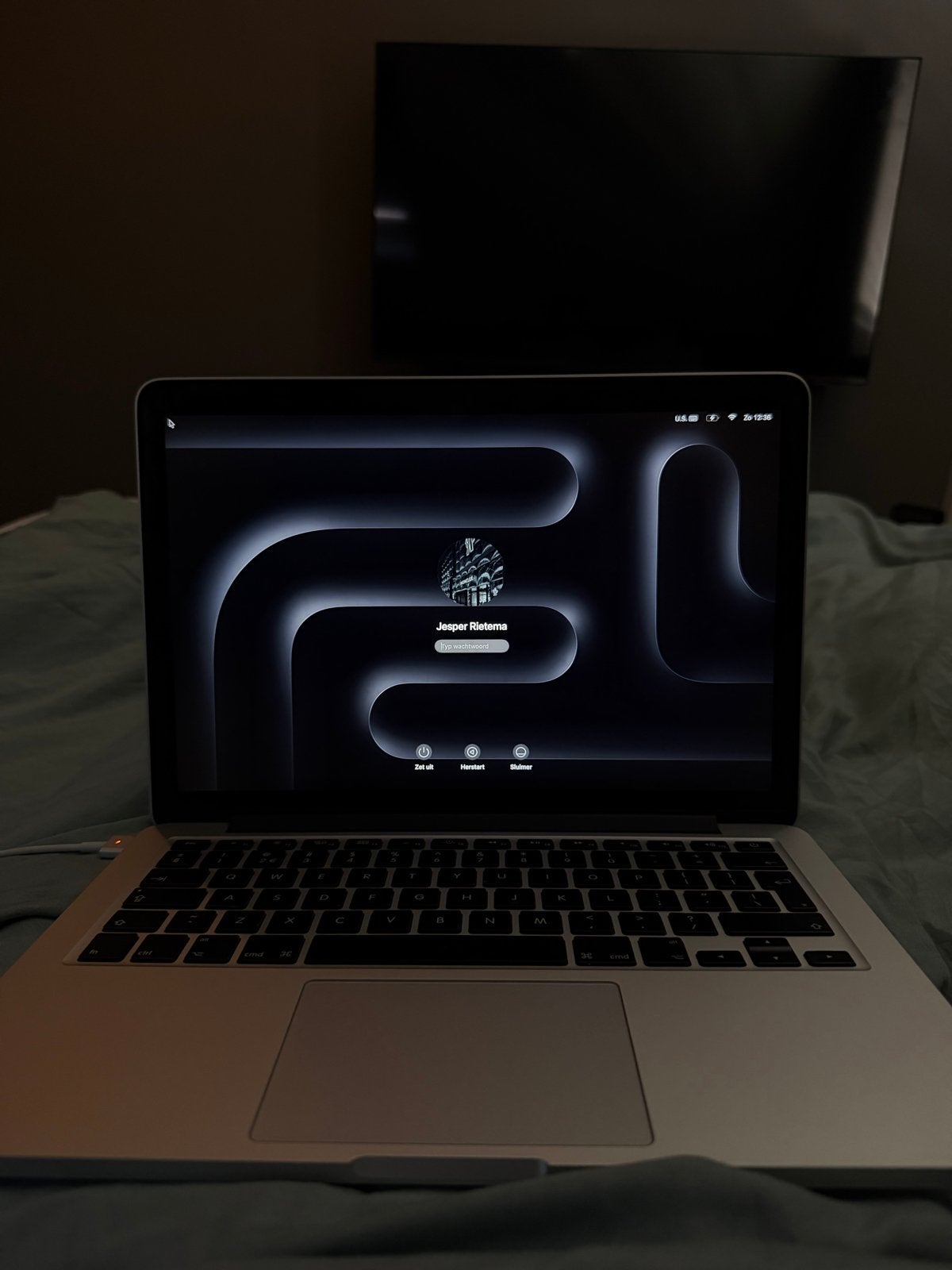 MacBook Pro 13-inch (Early 2015) met toebehoren, MacBook Pro, Gebruikt, 256 GB, 2 tot 3 Ghz