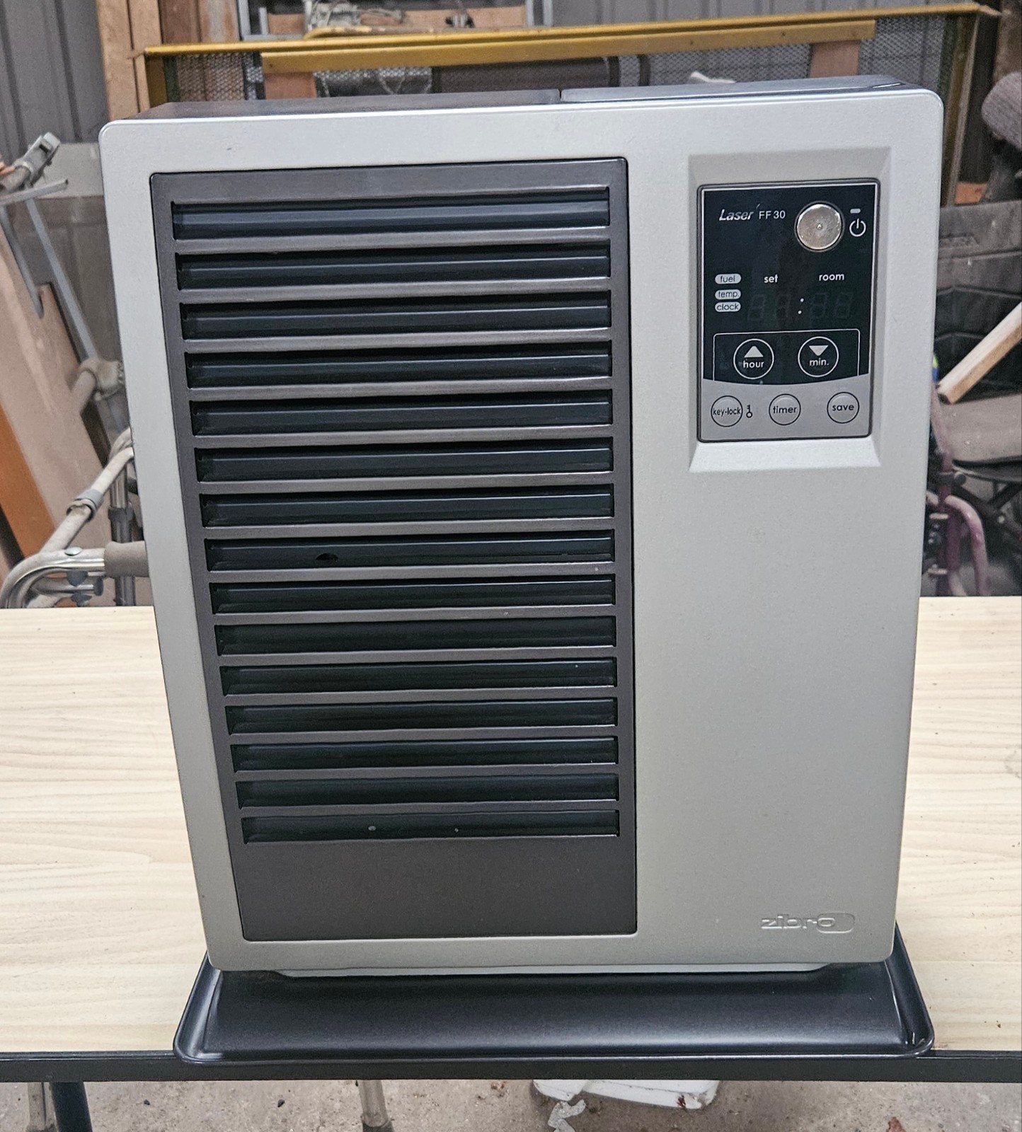 Zibro Laser FF30 Petroleum Kachel -, Ophalen, Minder dan 60 cm, Kachel, 30 tot 80 cm