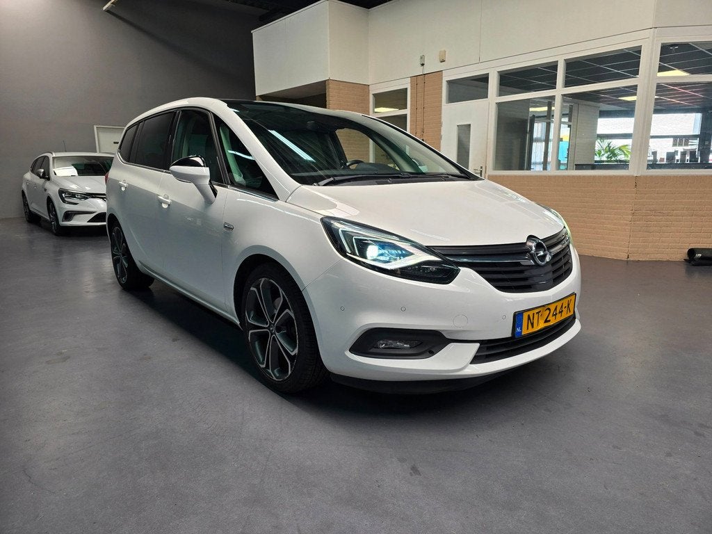 Opel Zafira 1.4 Turbo Business Executive LEDER PANO STOEL ST, Auto's, 15 km/l, Gebruikt, Euro 6, 4 cilinders